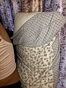 Akni_ live cam on StripChat