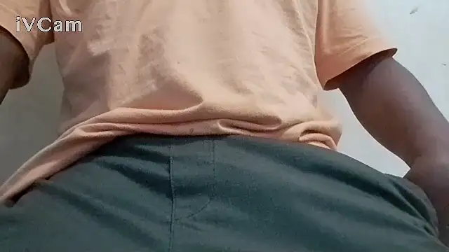 royblackbigpvt live cam on StripChat