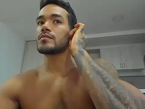 Alexander_Martines webcam