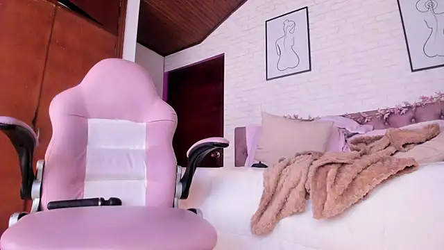 Kitty_Pam webcam