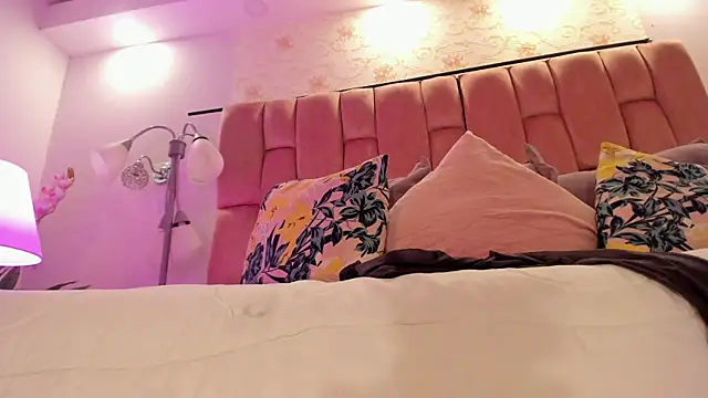 aishathornee webcam