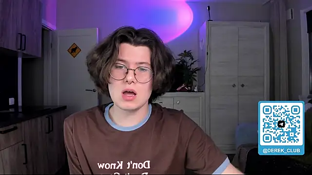 Derek_Shameless webcam