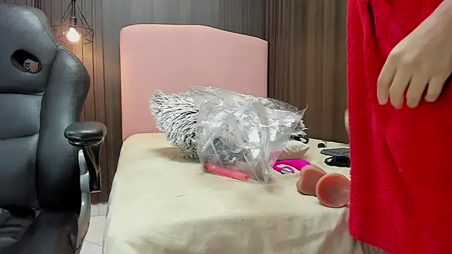 SAMANTHABENET webcam