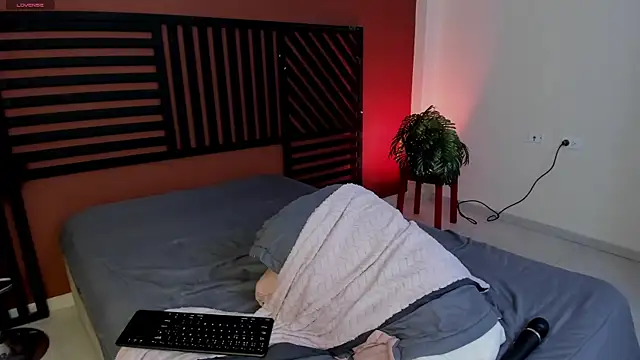 luna_cute__ webcam