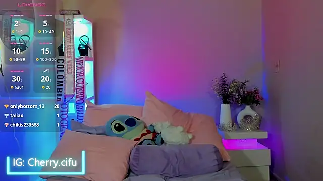 CherrySeraphine1 webcam