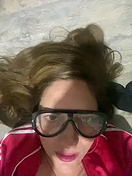 lulupiecitosamor webcam