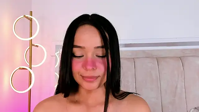 Luna_Juicyberry webcam