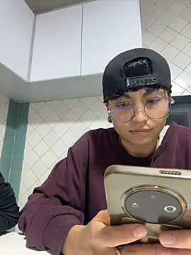 ian_mathias_ webcam
