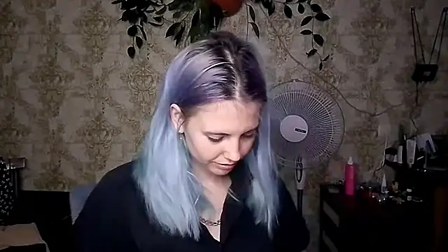 Helen18glo webcam
