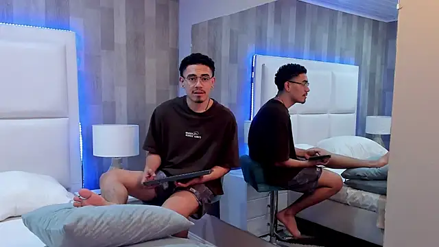 JadenJake webcam