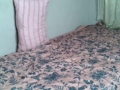 Juicy_Peech webcam