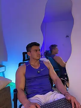 Chris_Clarck Live Web Cam Show