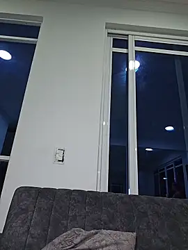 Pretty_Julieta webcam