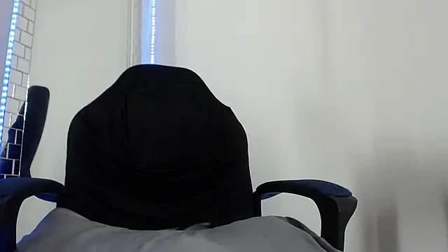 Nash_fit18 live cam on StripChat