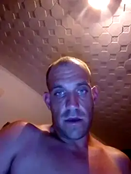 Codymc89 live cam on StripChat
