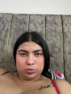 ValentinaBreats