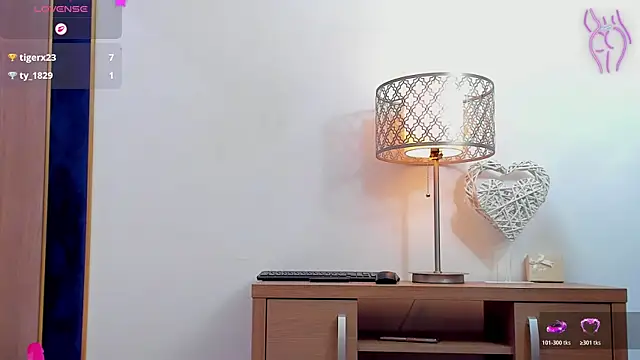 tenny_shy webcam