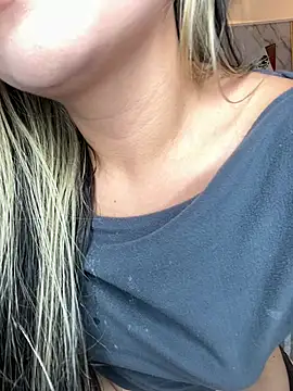 Tinakitten webcam