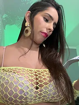 Mau_White