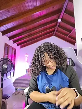 DannaBerry live cam on StripChat