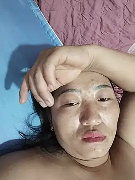 zhen-zo live cam on StripChat