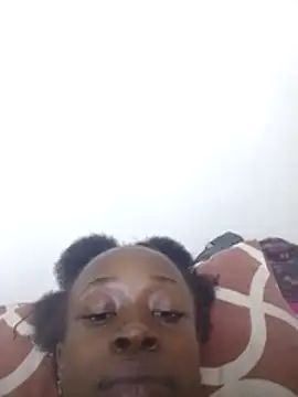 Streetliones live cam on StripChat