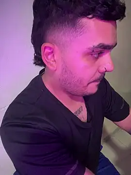 LatinBearX webcam