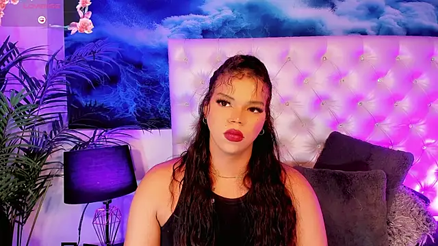 Keira_Fox31 webcam