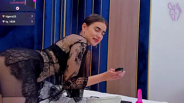 tenny_shy webcam