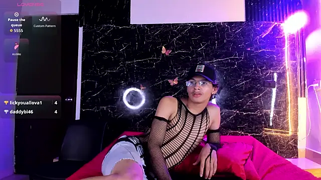 Adrian_Wolf webcam