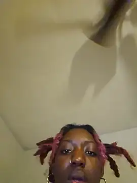 oliviaprettypussy webcam