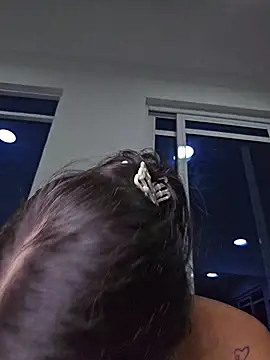Pretty_Julieta webcam