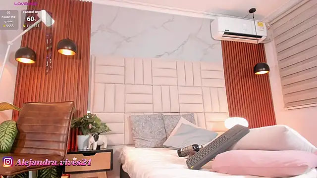 Alejandra_Vives webcam