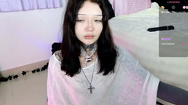 lein_bone (F teen) - take off bra
