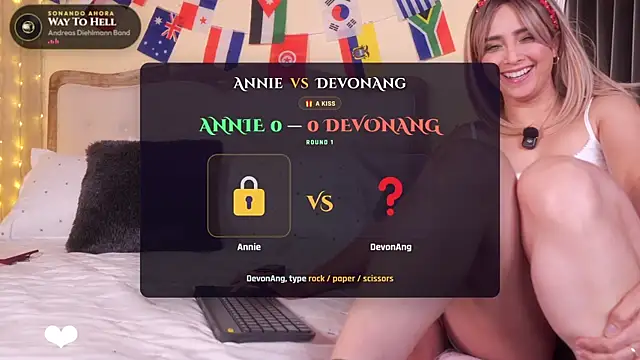 annie22love (F milf) - Would you like to watch me on doggy pose