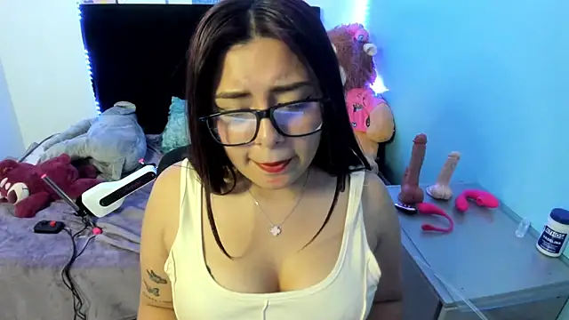 Charlotte_cute44 webcam