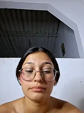 Ary-18 Live Web Cam Show