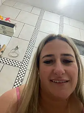 lolitaloira2 live webcam