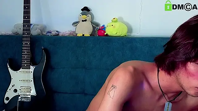 raven_n_matt webcam