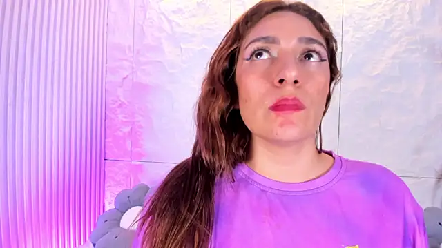 naughty_flower18 webcam
