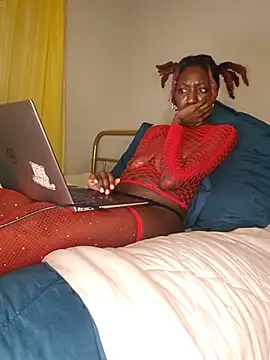 oliviaprettypussy live cam on StripChat