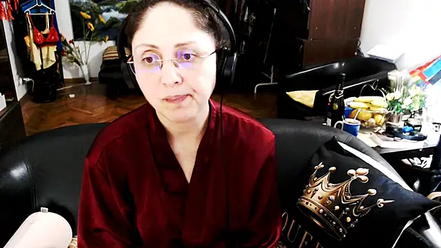 Imperatriza live cam on StripChat