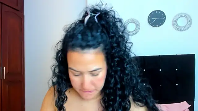 kathyajhonss webcam