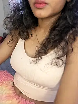Akni_ live cam on StripChat