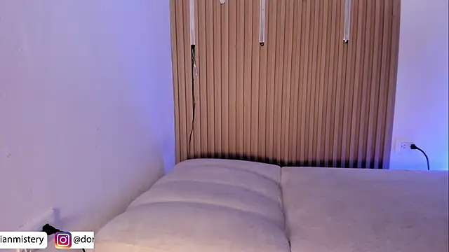 Dorianmistery2322_ webcam