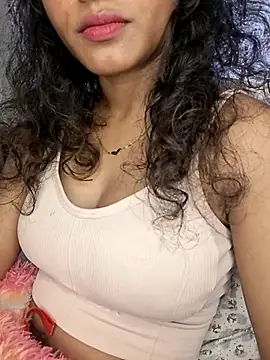 Akni_ live cam on StripChat