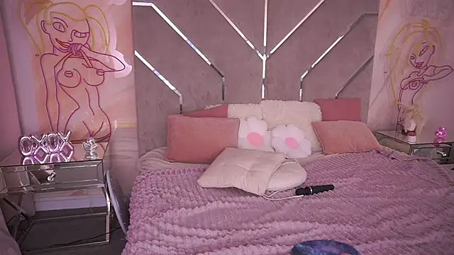 GraceCandy live cam on StripChat