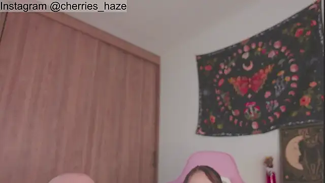 Cheerry1 webcam