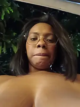 lia_mariana webcam