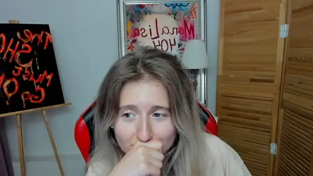 CamillaDreamer webcam